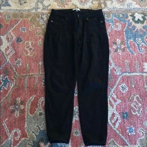 Paige Black verdugo ankle jeans 28